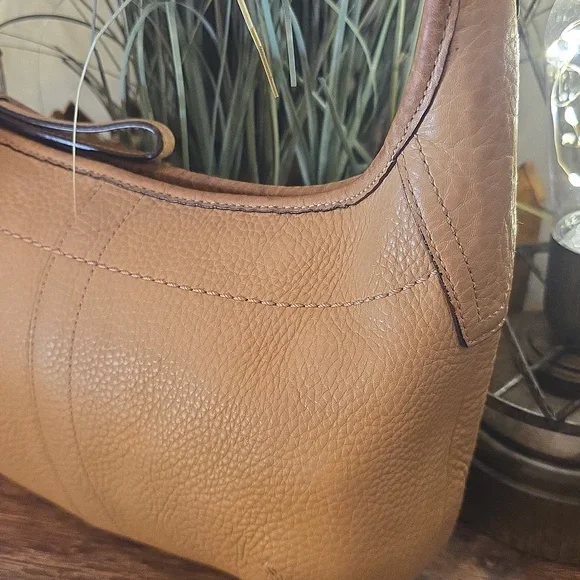 Coach ERGO MINI ZIP #11611 - Picture 2 of 8